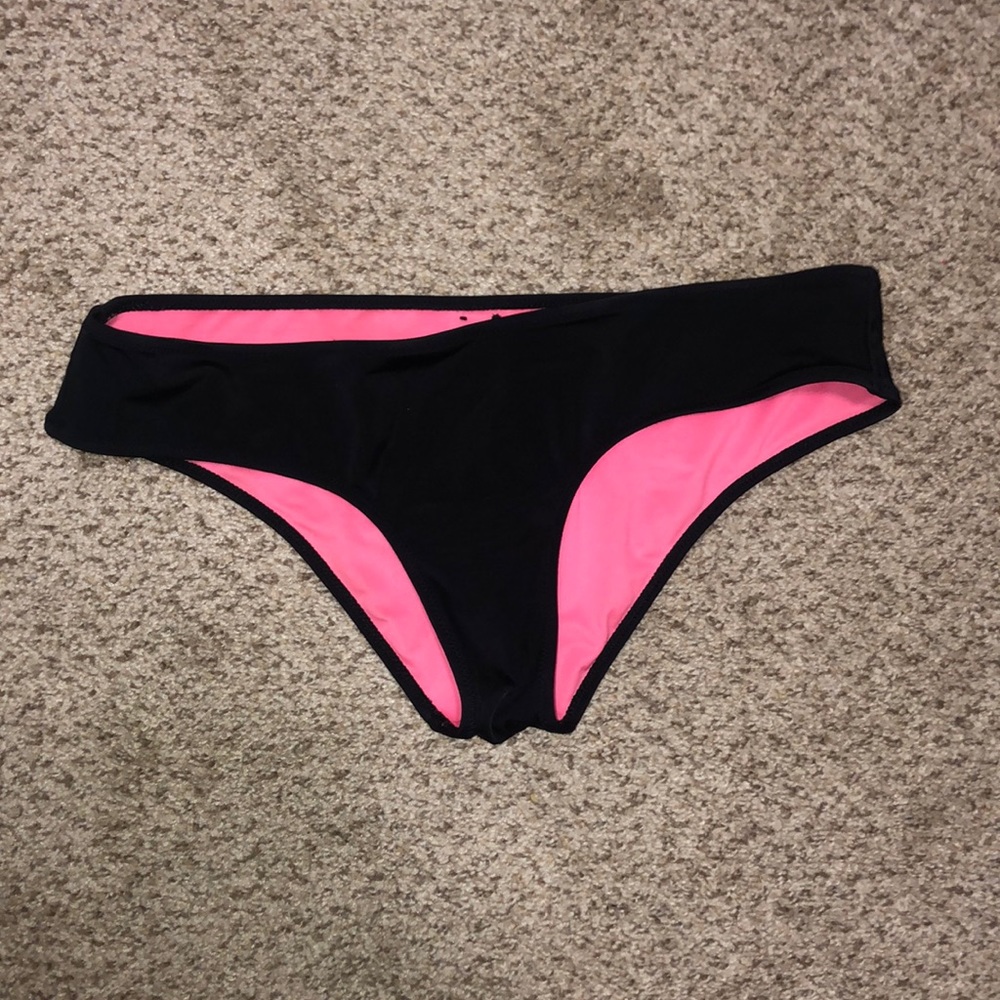 Victoria’s Secret bathing suit bottoms